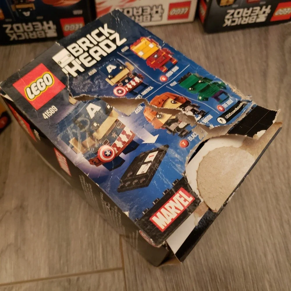 Lego please read
